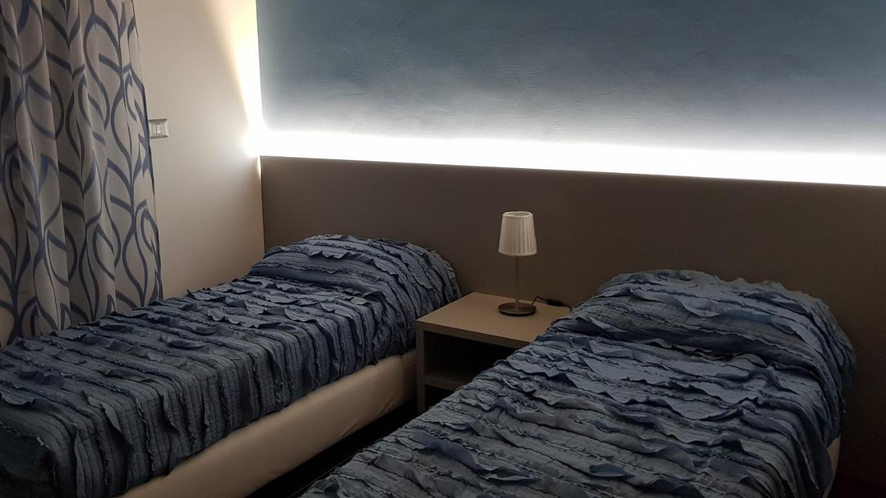 Raja Rooms Alife ภายนอก รูปภาพ